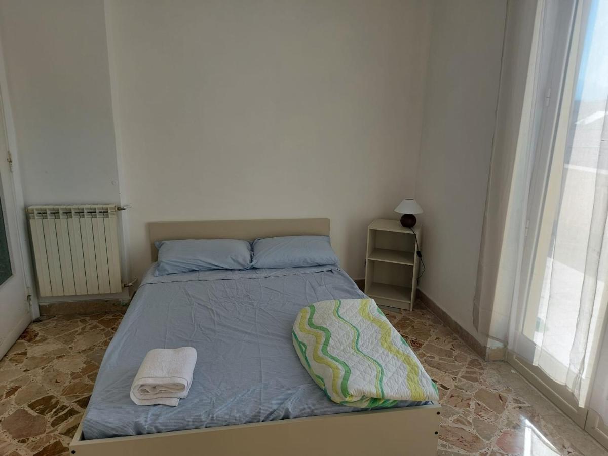 Casa Vacanze Francesca Hotel Palermo Buitenkant foto